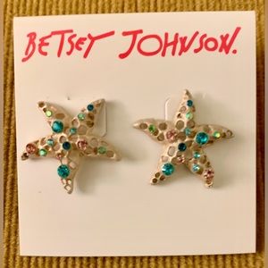 Betsey Johnson starfish earrings